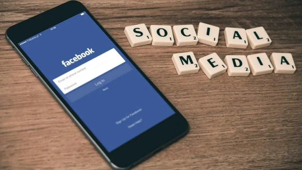 بازاریابی شبکه‌های اجتماعی (Social Media Marketing)