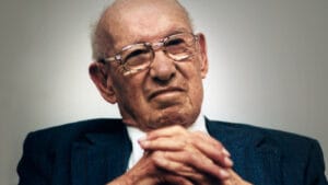 پیتر دراکر (Peter Drucker)