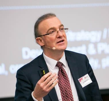 جوزف وورهوس (Joseph Voros)